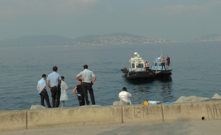 Denizden erkek cesedi çıktı