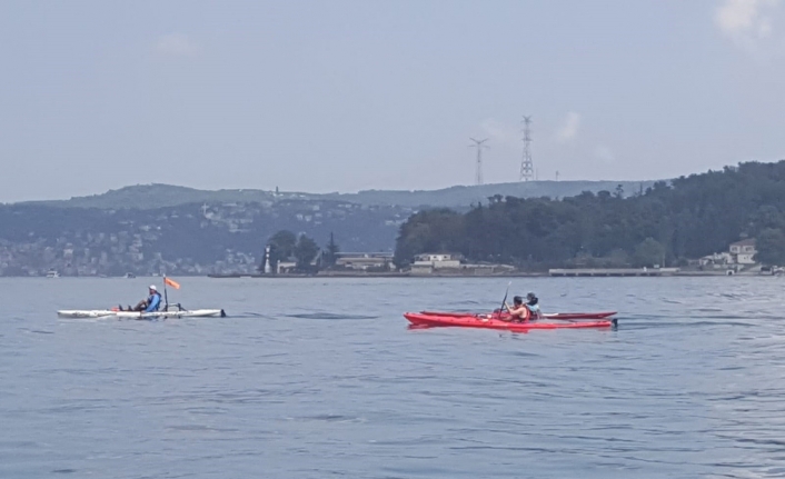 Dünyada ilk kez iki kıta arasını kanoyla geçen görme engelli oldu