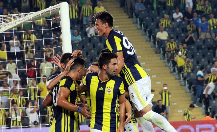 Fenerbahçe ilk yarıda 3 gol buldu