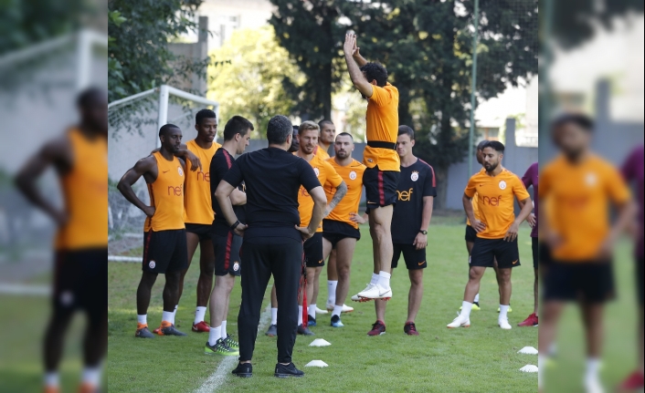 Galatasaray çalışmalarını sürdürüyor