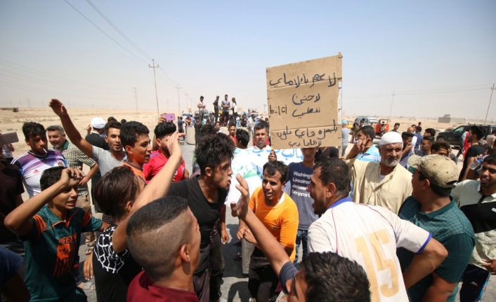 Irak İnsan Hakları Yüksek Komiserliği gösterilerde 14 kişinin öldüğünü açıkladı