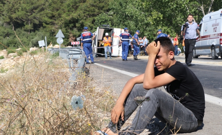 ’Kanlı viraj’ yine kana bulandı: 3 ölü, 16 yaralı