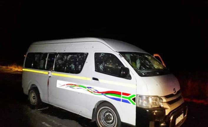 Minibüse silahlı saldırı: 11 ölü, 4 yaralı