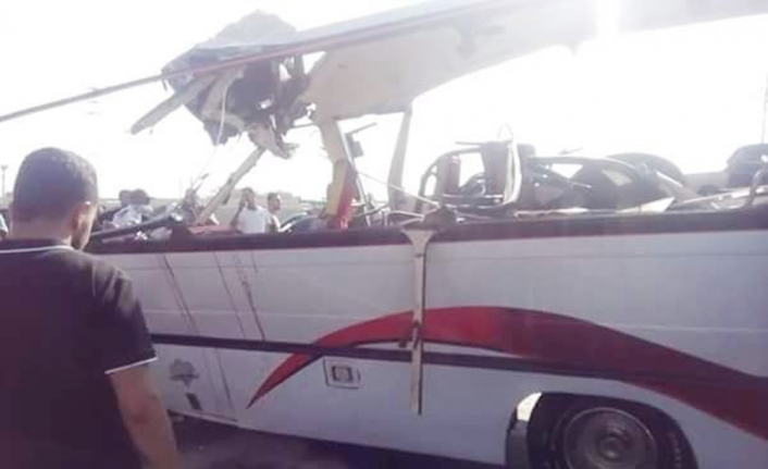 Mısır’da otobüs kazası: 9 ölü, 18 yaralı