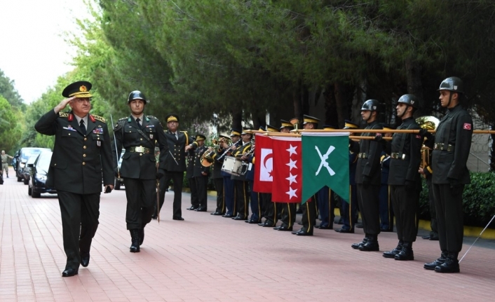 Orgeneral Güler, İzmir’de birlikleri denetledi