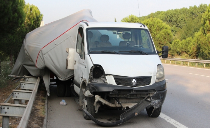 Sakarya’da trafik kazası: 4 yaralı