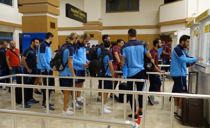 Trabzonspor, yurda döndü