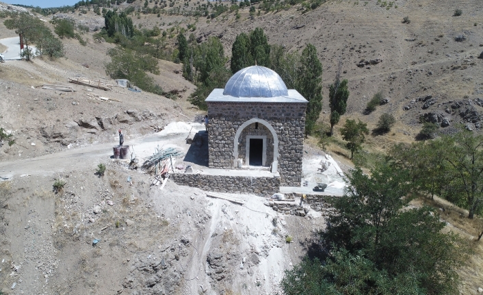 450 yıllık mescidin restorasyonunda sona gelindi ilk namaz için gün sayılıyor