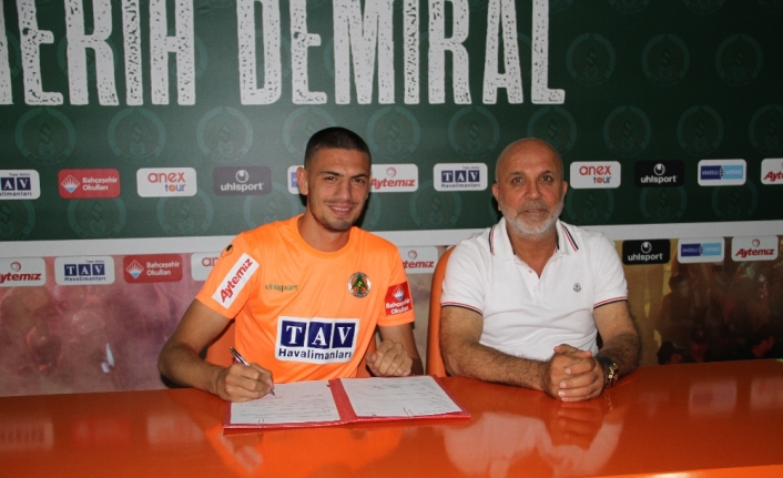 Alanyaspor, Merih Demiral’ı kiraladı