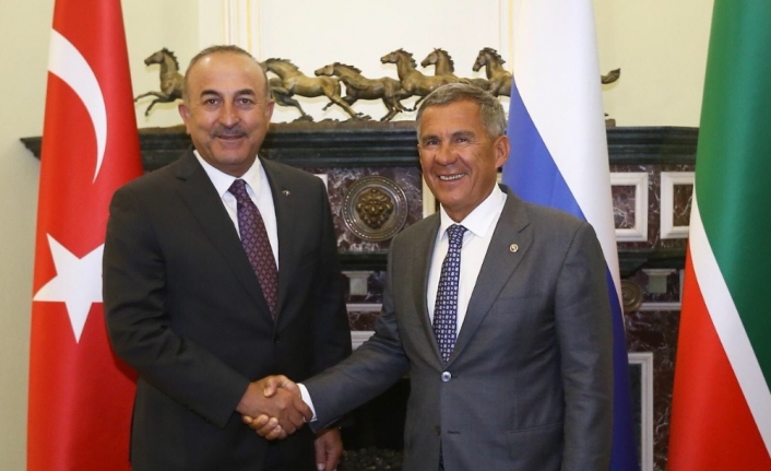 Bakan Çavuşoğlu, Tataristan Cumhurbaşkanı ile görüştü