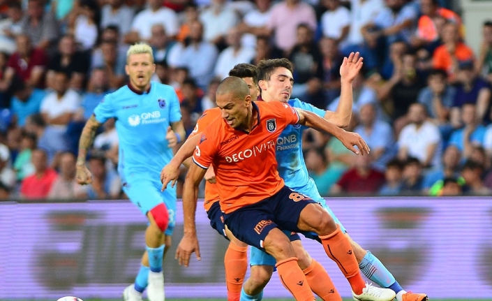 Başakşehir Trabzon’u 2-0’la geçti