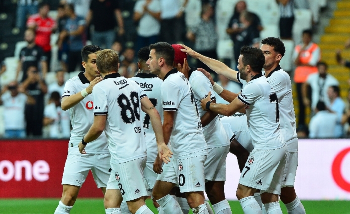 Beşiktaş ilk yarıyı üstün tamamladı