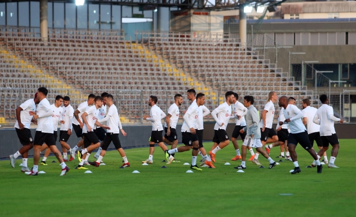 Beşiktaş LASK Linz maçı hazırlıklarını tamamladı