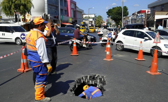 Beşiktaş’ta yol çöktü