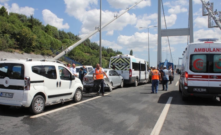 FSM Köprüsünde zincirleme kaza: 4 yaralı