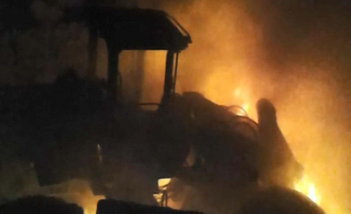 Hainler araçları ateşe verdi, EYP patlattı: 2 asker yaralı