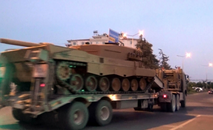 Münbiç ile Tel Rıfat bölgesine askeri sevkıyat sürüyor