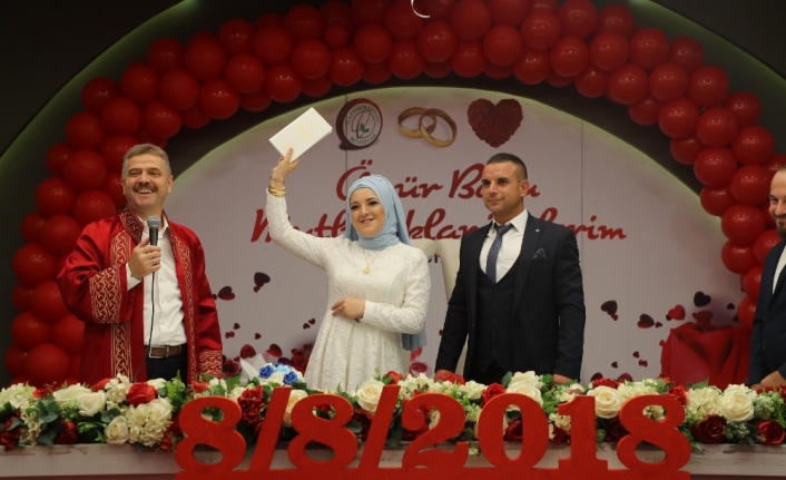 Nikah salonlarında 08.08.2018 yoğunluğu