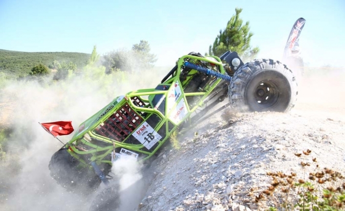 Off-road yarışları nefes kesti