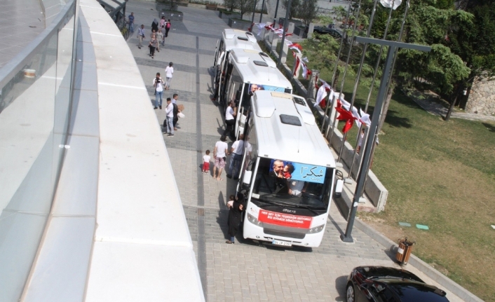 Suriyeliler ülkelerine dönmeye devam ediyor