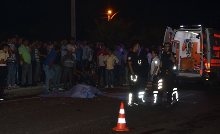 Tır iki motosikleti biçti: 2 ölü, 1 yaralı