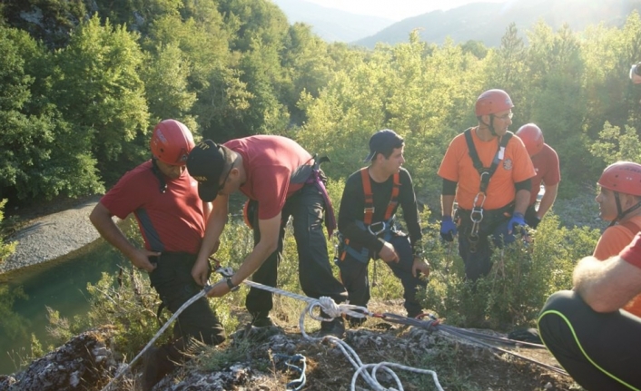 Valla Kanyonunda 4 kişi kayboldu