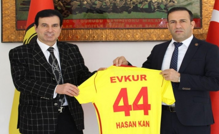 Yeni Malatyaspor sponsoruyla yeniden anlaştı