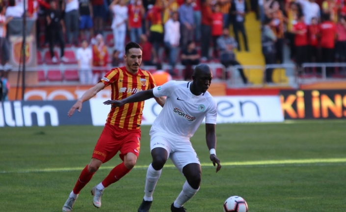 Atiker Konyaspor Kayserispor’u deplasmanda devirdi