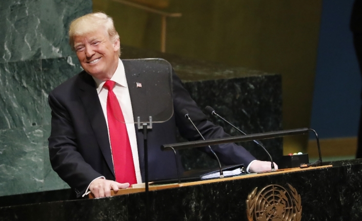 Dünya liderleri Trump’a güldü