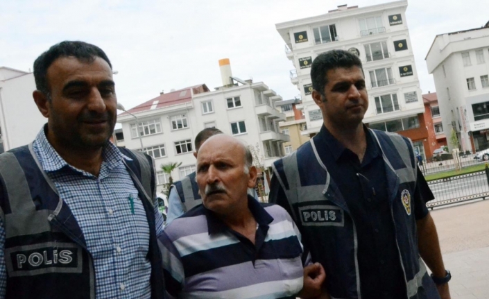 Engelli oğlunu dövdü, bir de pişkince kendini savundu