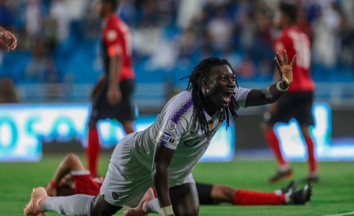 Gomis Arabistan’da ilk golünü attı