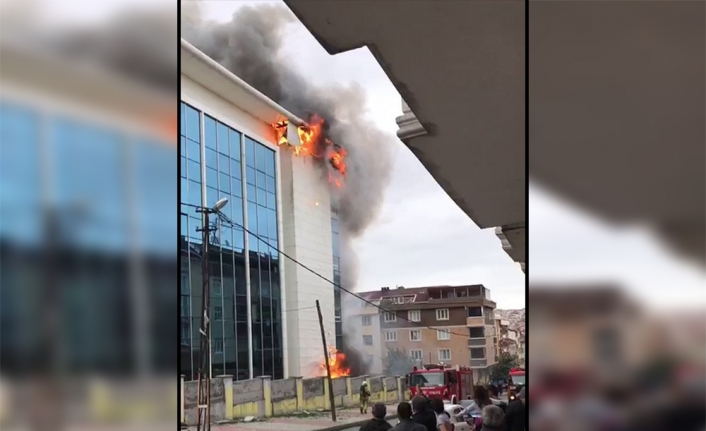 Huzurevinde çıkan yangın ilk anları kamerada