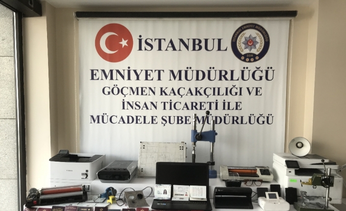 İstanbul’da sahte pasaport şebekesi çökertildi