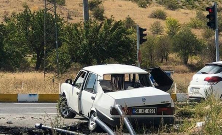 Kırmızı ışık ihlali kötü bitti: 2 ölü, 3 yaralı