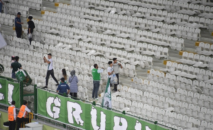 Konyaspor taraftarından örnek davranış