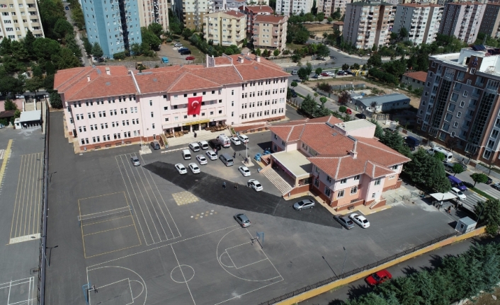 Rehine krizinin yaşandığı okul havadan görüntülendi