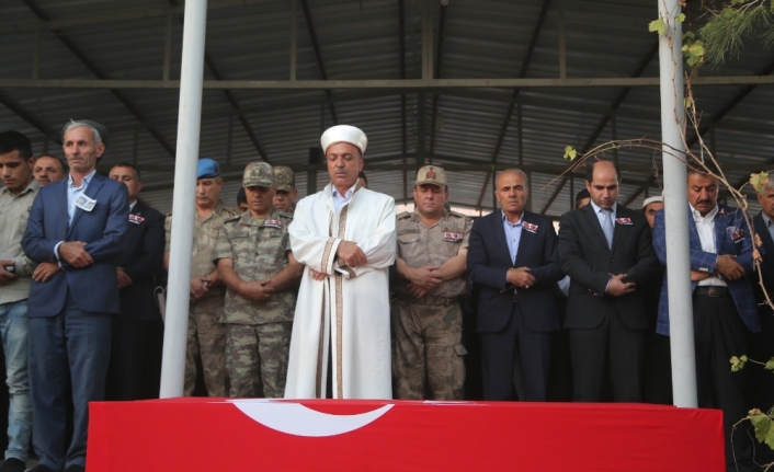 Şehit güvenlik korucuları toprağa verildi