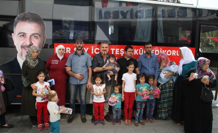 Suriyelilerin ülkelerine dönüşü hızla devam ediyor