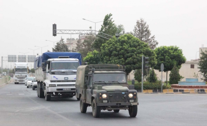 Suriye’ye mühimmat ile zırhlı araç sevk edildi