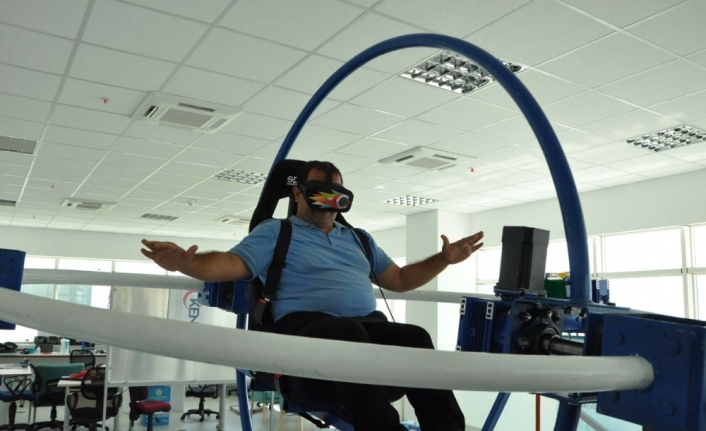 Üniversiteli gençler, Türk pilotlara yerli simülatör geliştirdi