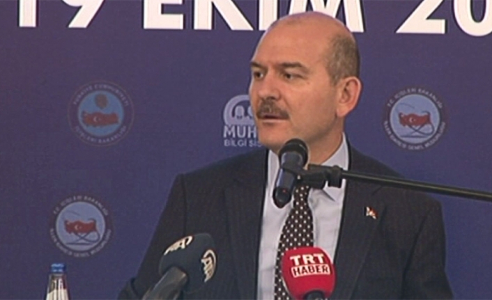 Bakan Soylu muhtarlarla bir araya geldi