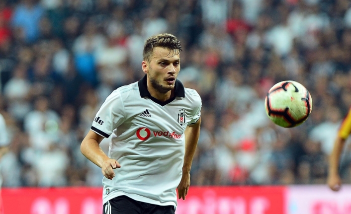 Beşiktaş’a Adem Ljajic’ten kötü haber