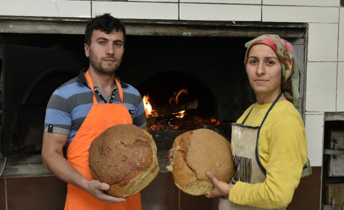 Bu mahalle buram buram ekmek kokuyor