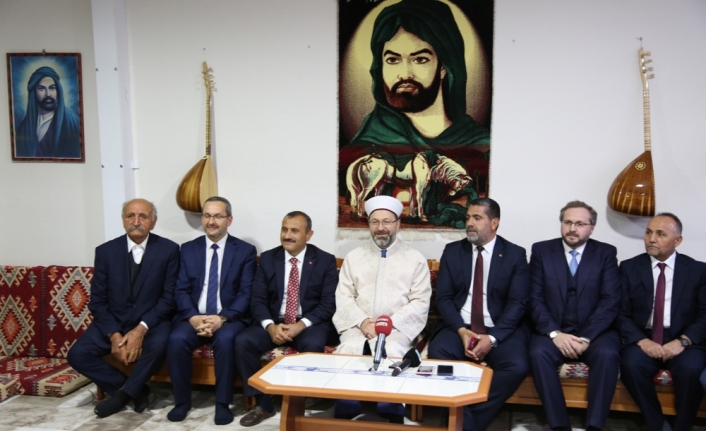 Diyanet İşleri Başkanı Erbaş’tan cemevi ziyareti