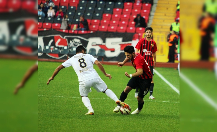 Es Es evinde 1-0’la güldü