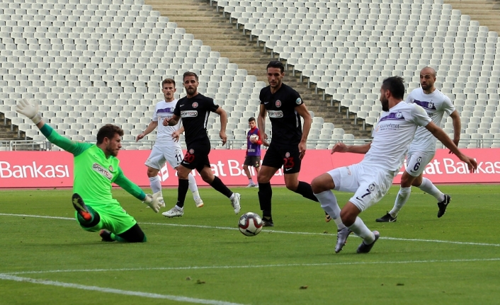 Fatih Karagümrük Afyonspor’u 4 golle geçti