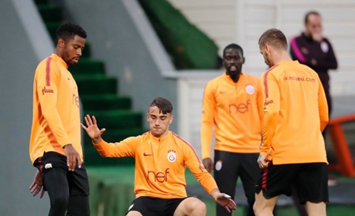 Galatasaray Bursaspor maçı için kampa girdi