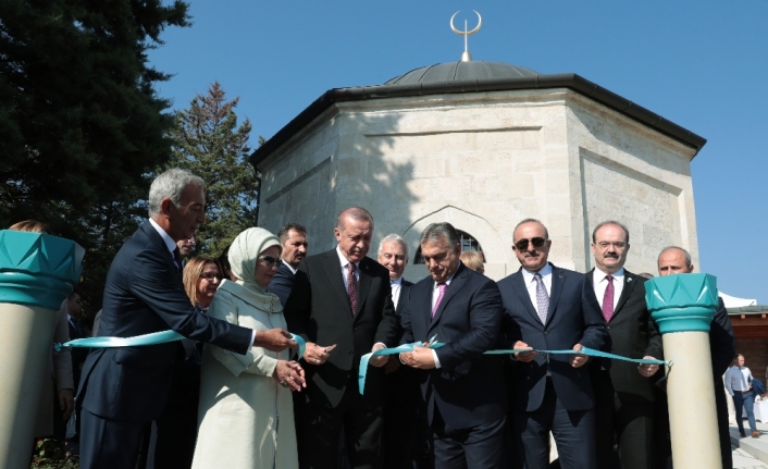 Macaristan’da Gül Baba Türbesini açtı