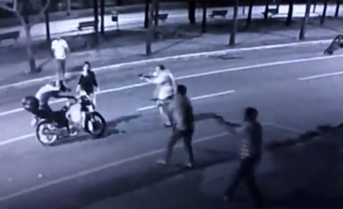 Motosikletli gasp girişimi sivil polislere takıldı