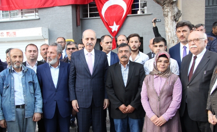 Numan Kurtulmuş’tan şehit evi ziyareti